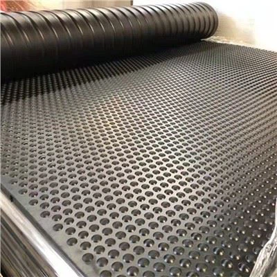 Antilliscant i humit per a làmines de goma agrícola